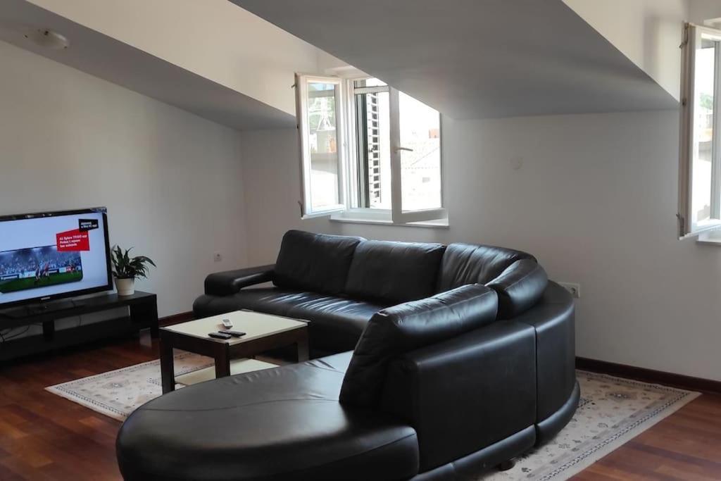 Luxury City Centre Apartment With Stunning View Omiš Εξωτερικό φωτογραφία