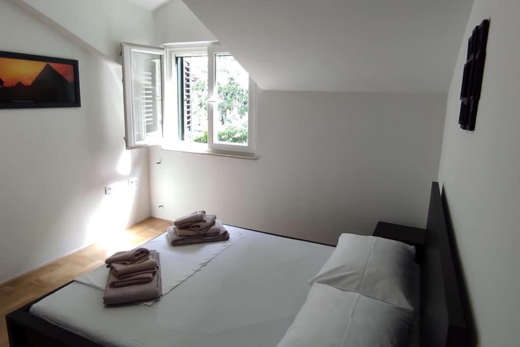 Luxury City Centre Apartment With Stunning View Omiš Εξωτερικό φωτογραφία