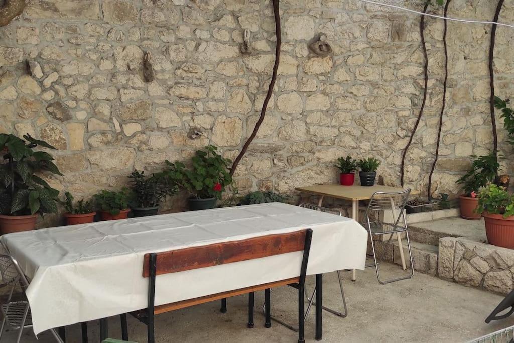 Luxury City Centre Apartment With Stunning View Omiš Εξωτερικό φωτογραφία
