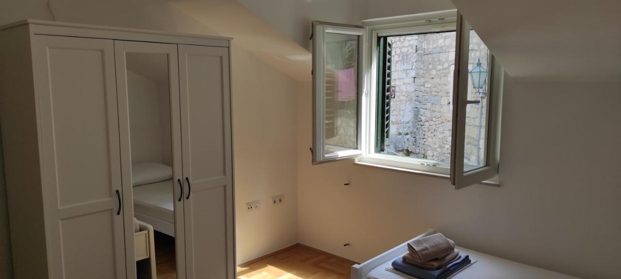 Luxury City Centre Apartment With Stunning View Omiš Εξωτερικό φωτογραφία